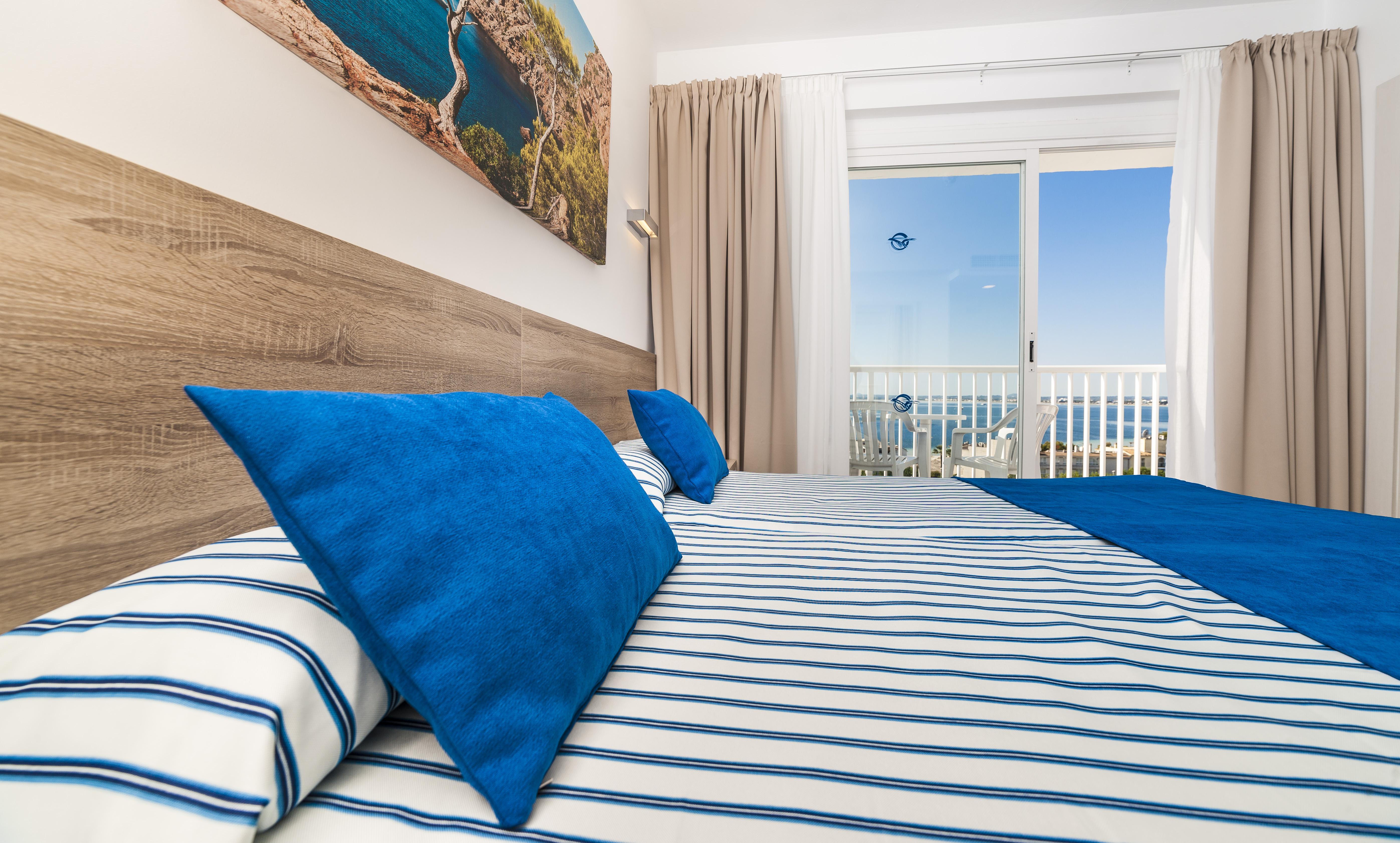 Отель Globales Condes De Alcudia Порто де Алькудиа Экстерьер фото