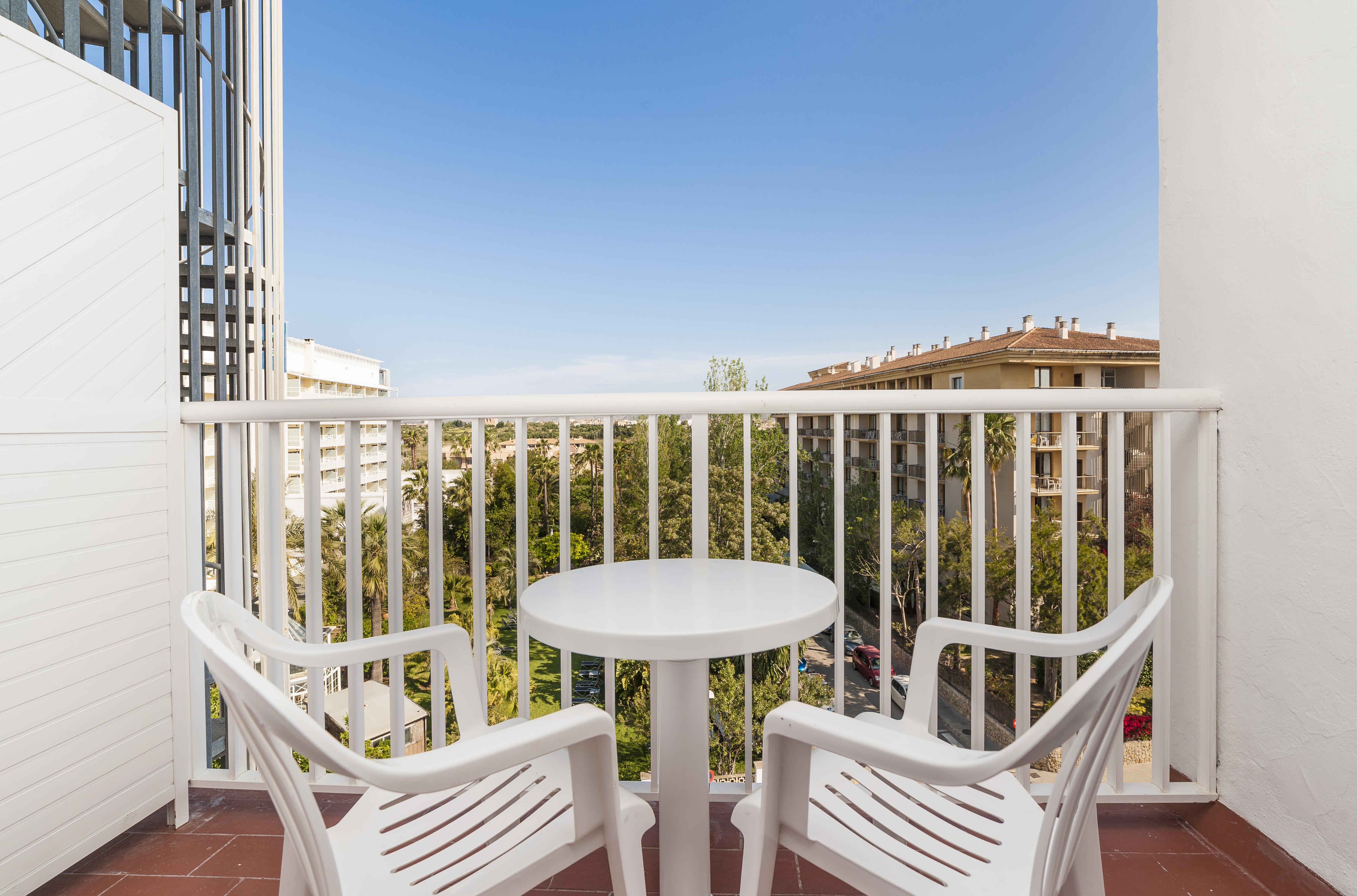 Отель Globales Condes De Alcudia Порто де Алькудиа Экстерьер фото