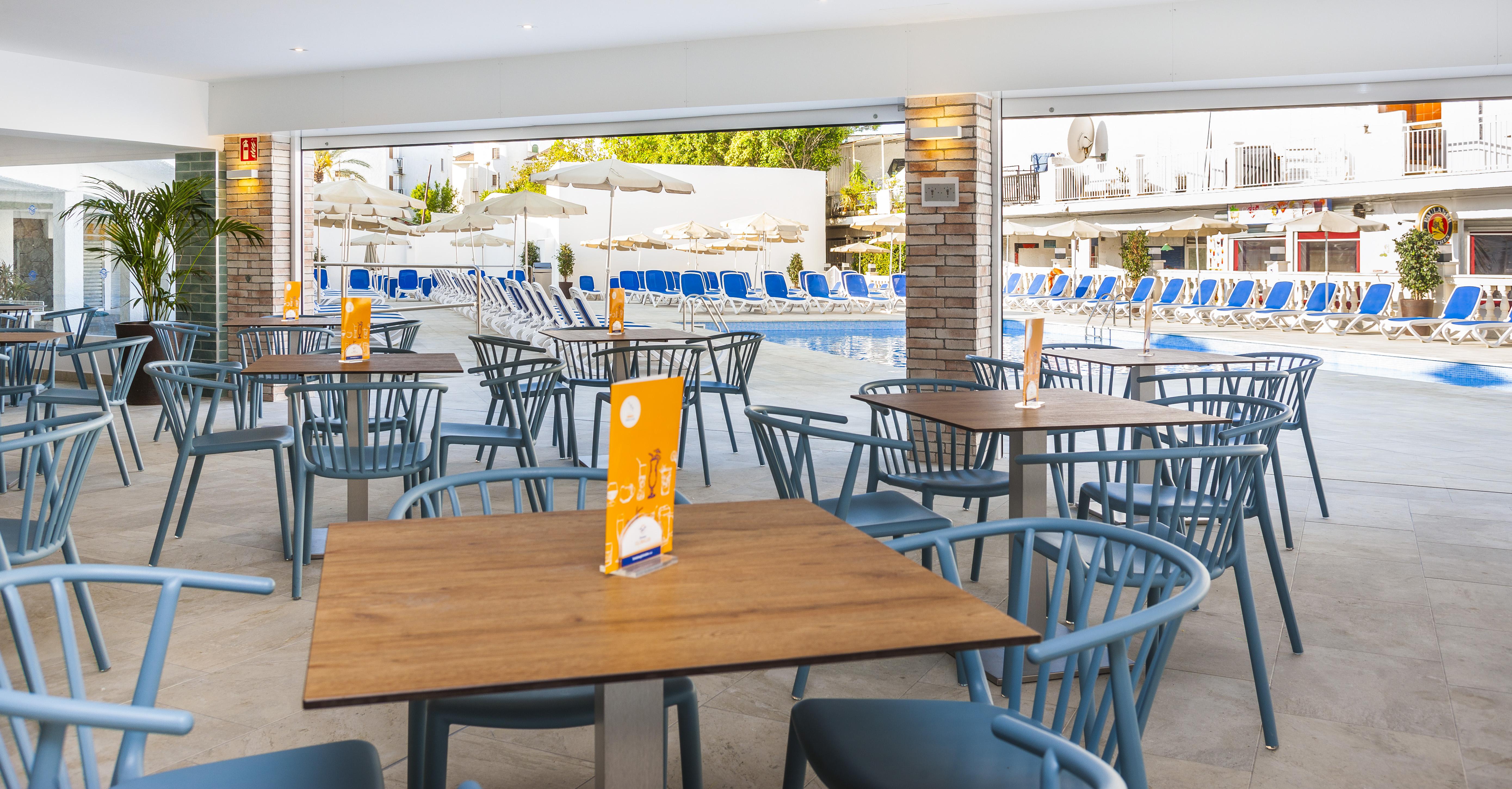 Отель Globales Condes De Alcudia Порто де Алькудиа Экстерьер фото