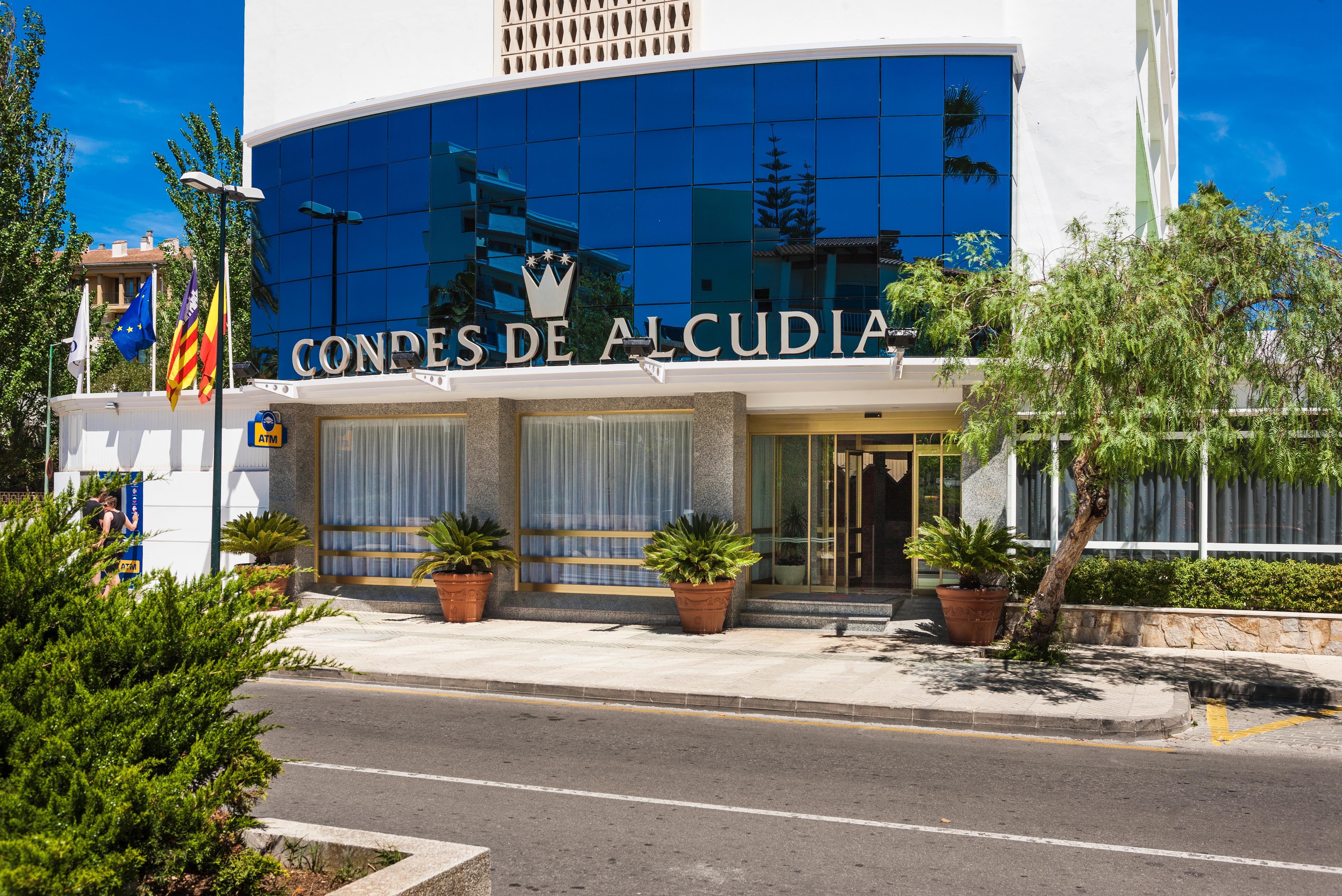 Отель Globales Condes De Alcudia Порто де Алькудиа Экстерьер фото