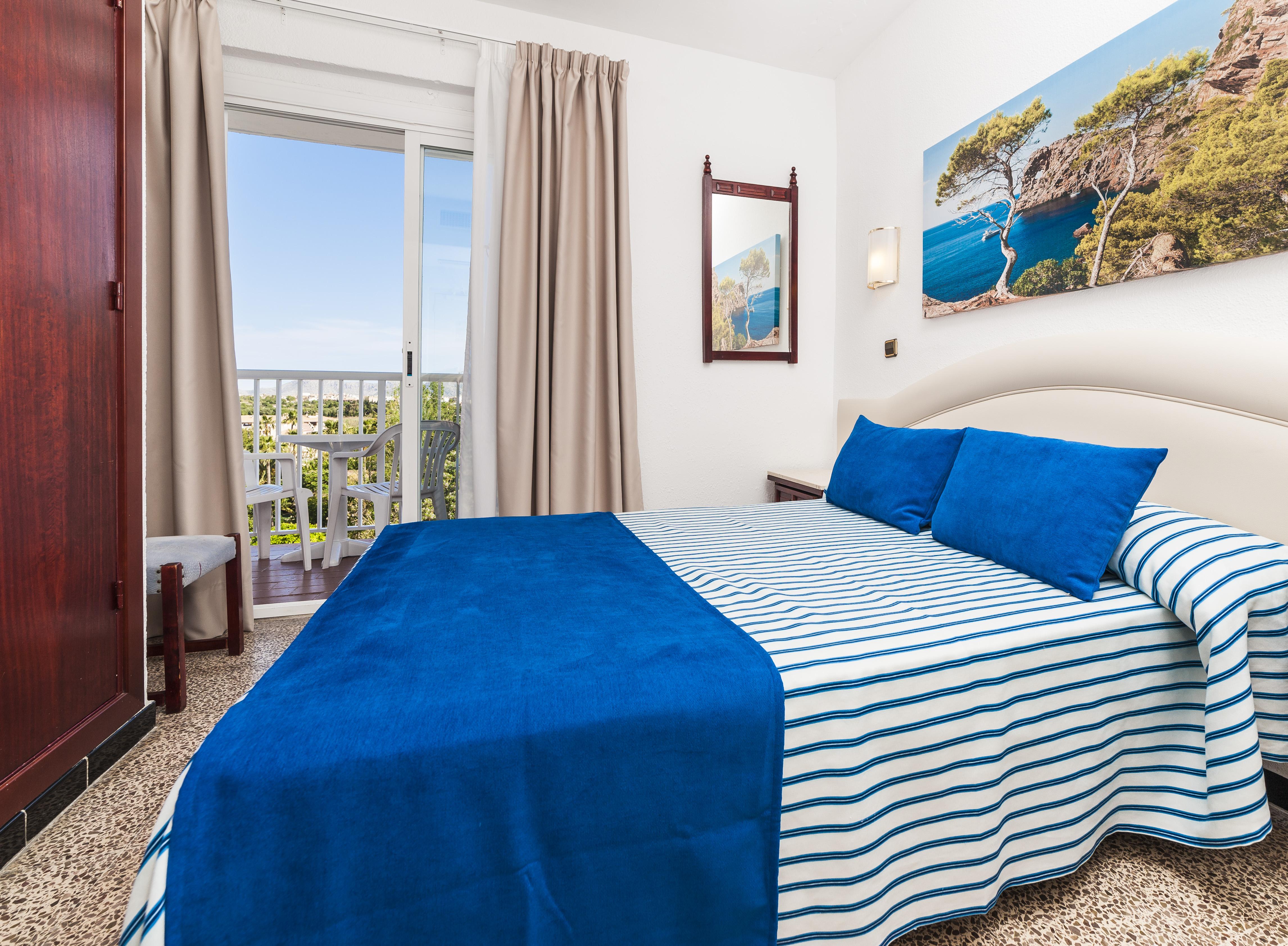 Отель Globales Condes De Alcudia Порто де Алькудиа Экстерьер фото